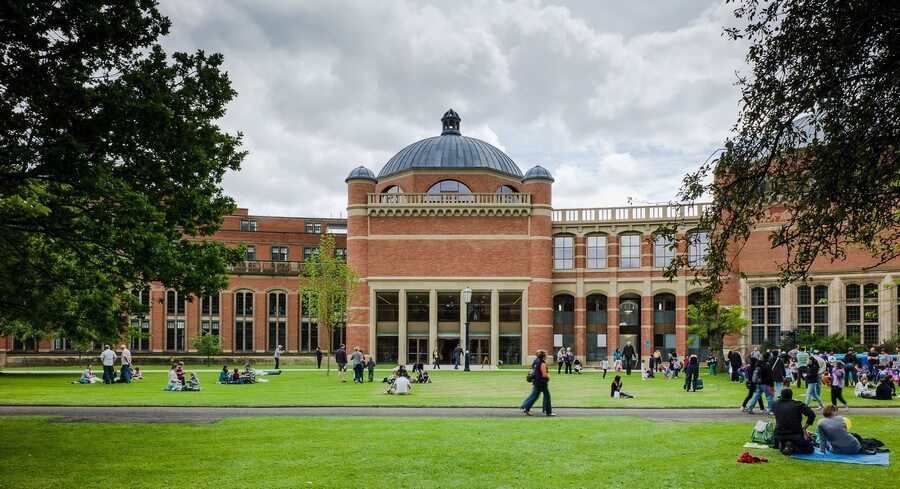 英國伯明翰大學寫留學論文輔導
