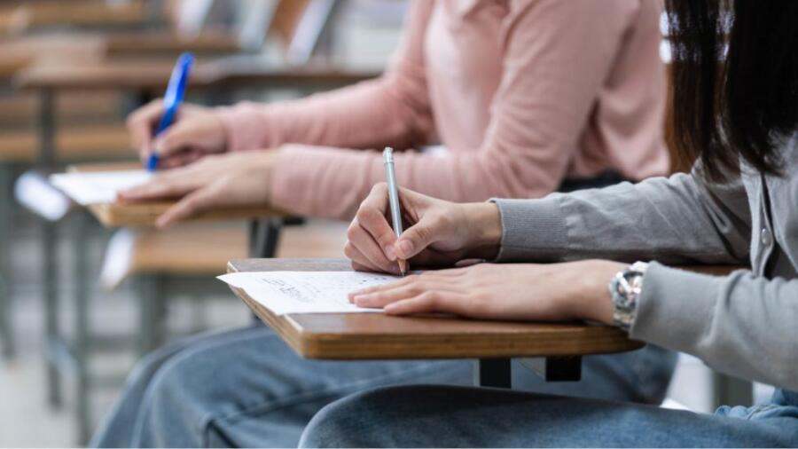 莫納什大學錯過線上Quiz怎么申請補考